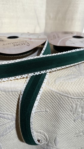 Vintage A Lion Product Victoria Dk Green Velvet Partial Ribbon 2 Rolls- 15 Yards - Picture 3 of 5