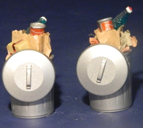 Dept 56 Orig Snow Vill: TRASH CANS, PARKING METERS, STOP SIGNS - Retired - Picture 3 of 15
