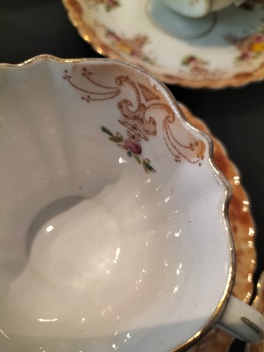 Antiguo juego de té de porcelana de hueso con borde festoneado bonito - 20 piezas - Imagen 4 de 10