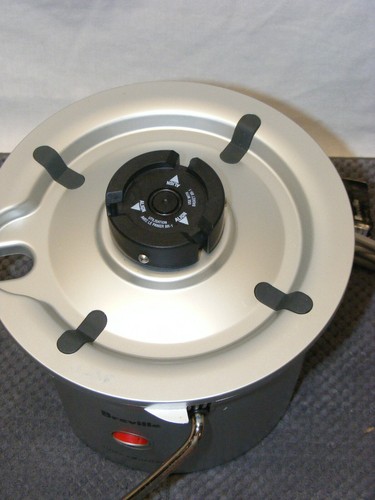BREVILLE SAFTBRUNNEN BJE200XL ERSATZMOTOR/SOCKEL**ORIGINAL - Bild 2 von 5