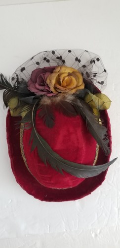 Vintage Ladies Hat Red Velvet with Black Lace Feathers and Flowers - Picture 7 of 22
