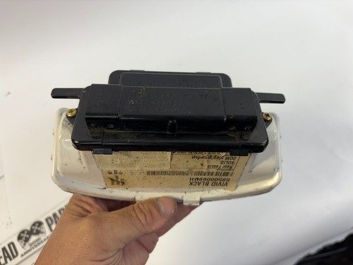 Harley Tri-bar rear fascia Road Street Glide light lamp 59600008 - Bild 2 von 3