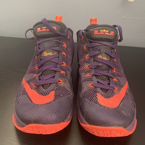 Nike LeBron 12 XII Low Court Purple Crimson Sneakers 724557-565 Men's Size 12 - Picture 2 of 4