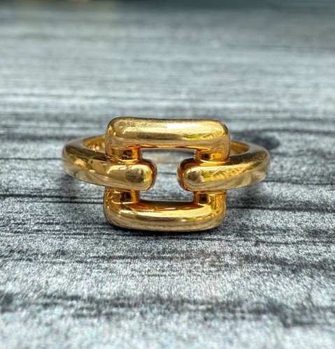 Tiffany & Co 18K Gold Biscayne Buckle Ring, Size 8 - Picture 4 of 9
