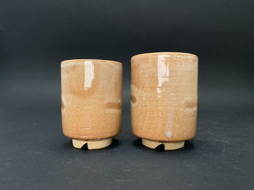 Japanese HAGI Pottery a Pair of Tea Cups for Couple W/Box signed by Shiroyama - Picture 4 of 10