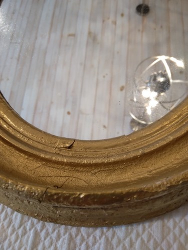 Antique Oval gilt Victorian mirror. - Picture 3 of 8