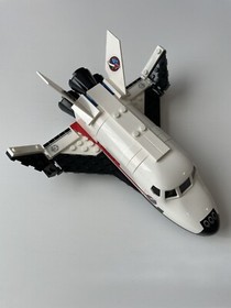 LEGO City Space 2015 ~ Utility Shuttle 60078 ~ Used & Complete