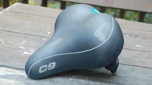 Cloud-9 Cruiser  10.5" x 10.75", Black Soft Vinyl - Picture 2 of 4