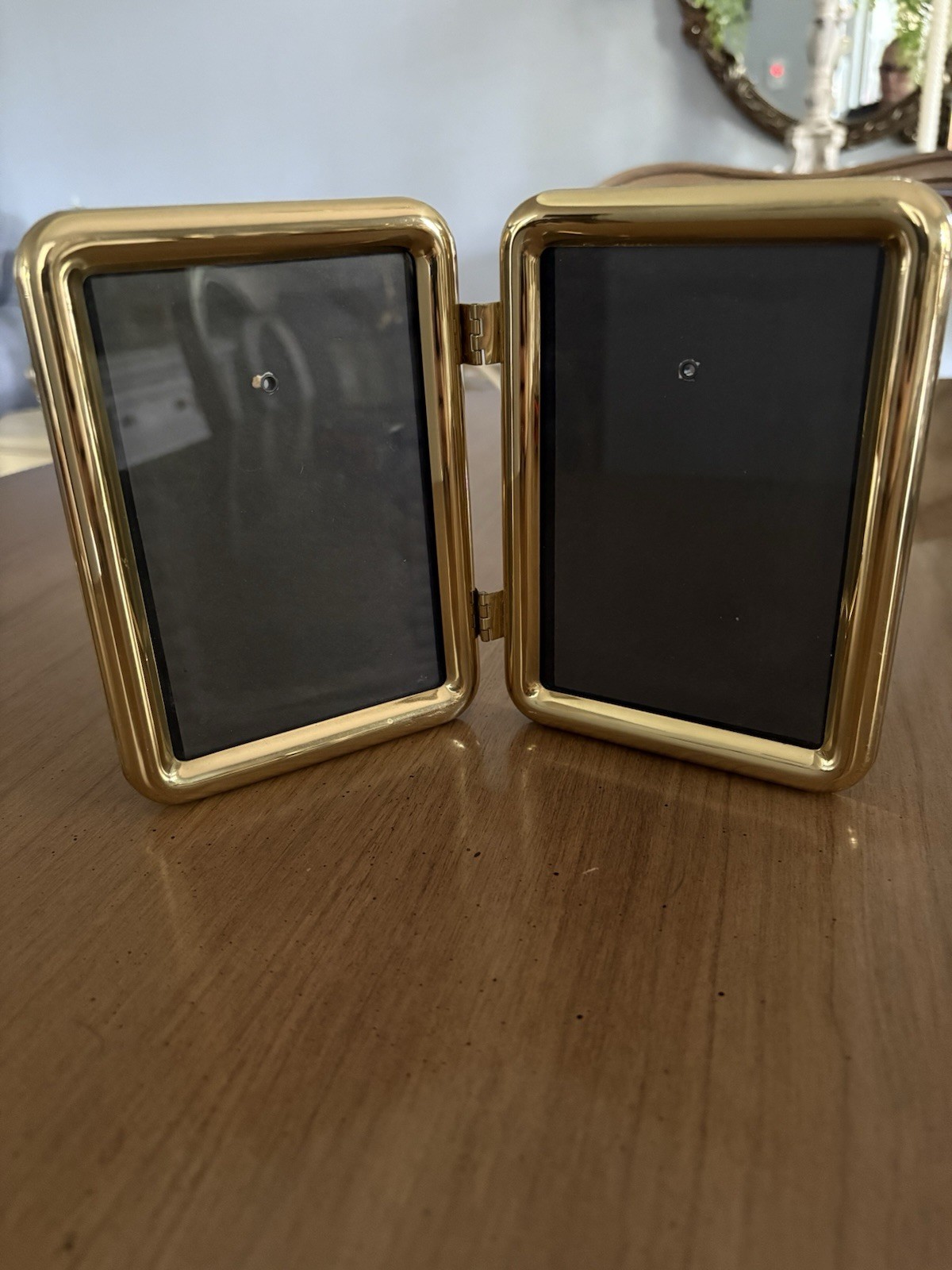 Foto 1 di 3