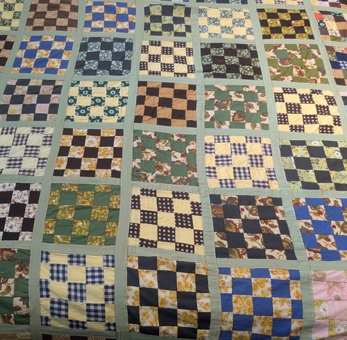 Trapuntino vintage patchwork anni 50-60 patch quadrato pazzo NON FINITO 71" X 80" cotone - Foto 14 di 16