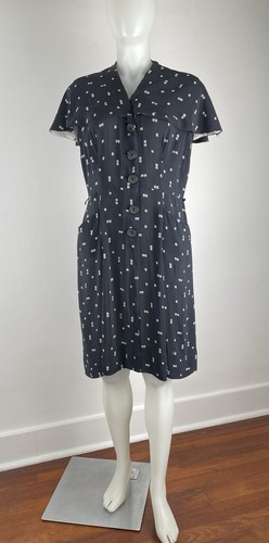 Vintage 40er 50er Jahre Kleid Schalkragen matt schwarz Viskose ? Beschädigt / Mängel / Löcher - Bild 1 von 23