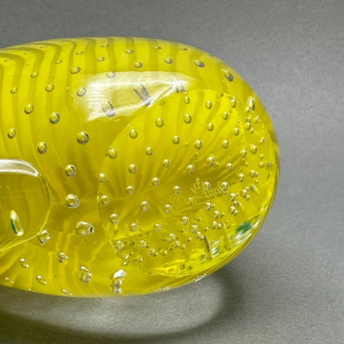Vintage 1960’s Murano for Rosenthal Yellow and Green Vase With Controlled Bubble - Picture 8 of 9