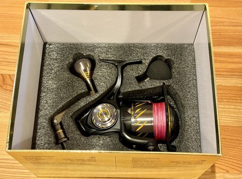Penn Authority 5500 spinning Reel Free shipping until 8/21 - Picture 4 of 7