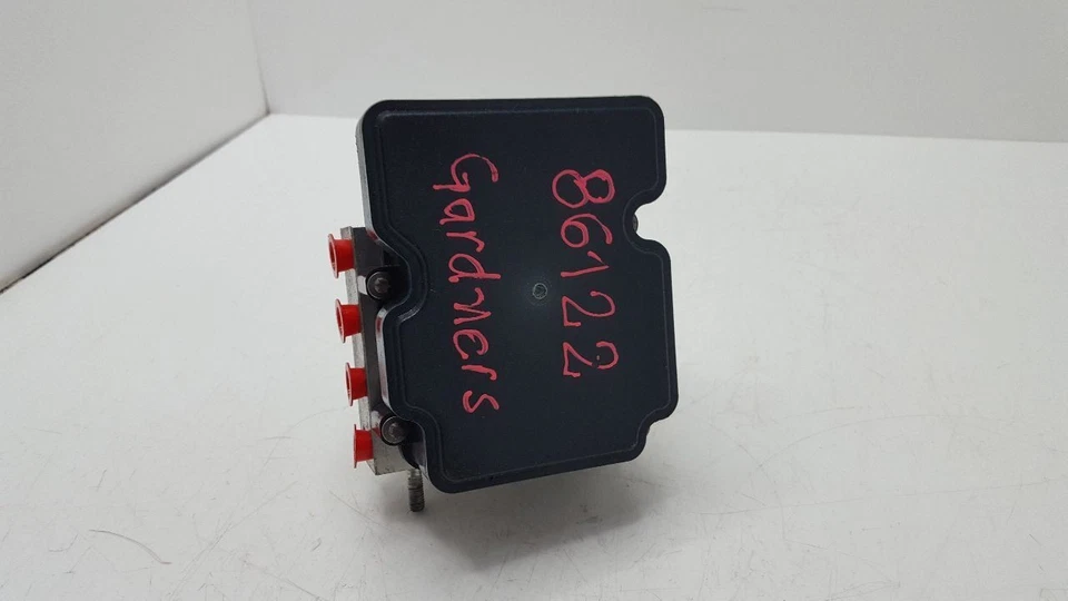 ABS Pump and Modulator Sedan Under Hood From 10/14 Fits 2015 Nissan Altima - Image 4 of 4