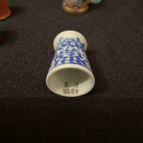 x9 Collectors Thimbles China Porcelain From Japan Vintage Lovely Condition - Foto 6 di 9