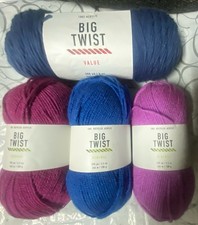 BIG TWIST Renewal Value Acrylic Yarn Lot Of 4 Mixed Colors