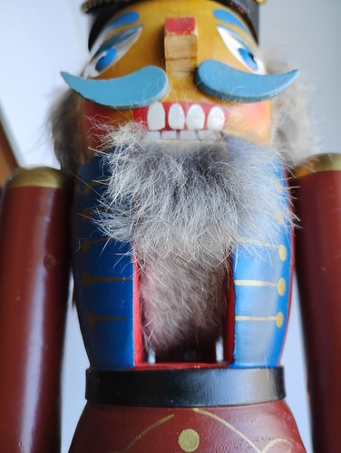 14" German Wood Nutcracker Crimson Red & Blue Hand Painted 2000s Traditional - Picture 13 of 14