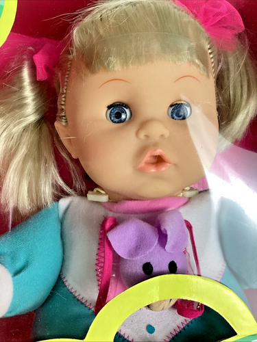 Vintage Lovee sprechende Sing and Play blonde 12 Zoll Puppe mit Tieren NEU - Bild 13 von 14