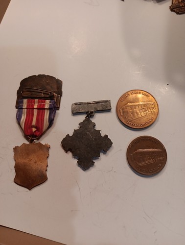 LOT OF 4 VINTAGE DENVER RIBBON-MEDIALLION-TREASURY COINS - Picture 5 of 16