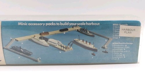 Minic Ships - RMS Queen Elizabeth Hornby Tri-ang M702 Diecast Glide Model 1:1200 - Picture 6 of 13