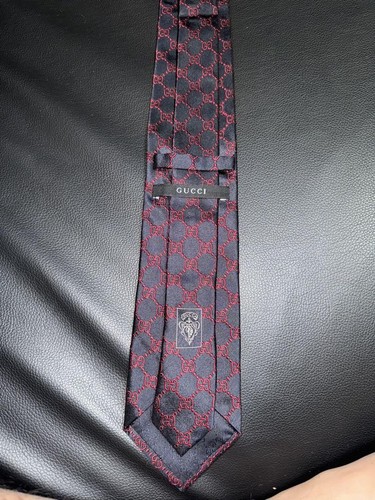 Gucci Necktie Tie 100% Silk Black Red GG Chain Pattern 3.2 inches From Japan - Picture 3 of 24