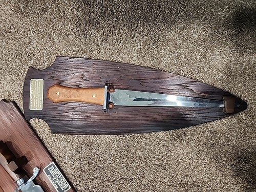 Reproduction Knives - Picture 2 of 7