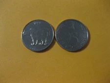 1999 or 2002 INDIA COIN  25 PAISE  NICE  BU COIN   RHINO