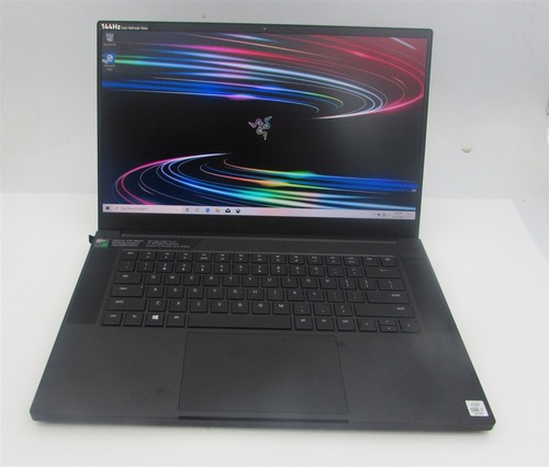 Razer Blade 15 RZ09-0328 i7-10750H 16GB DDR4 256GB SSD GTX 1660