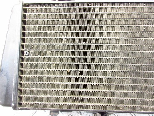 2007 06-09 Aprilia Tuono 1000 Radiator Assembly Lot Fan Reservoir Pipe OEM - Picture 9 of 12