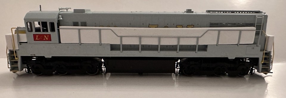 Pièce Détachée Rivarossi HO : Attelages Et Marche-pied Pour Locomotive Diesel US GE U25C