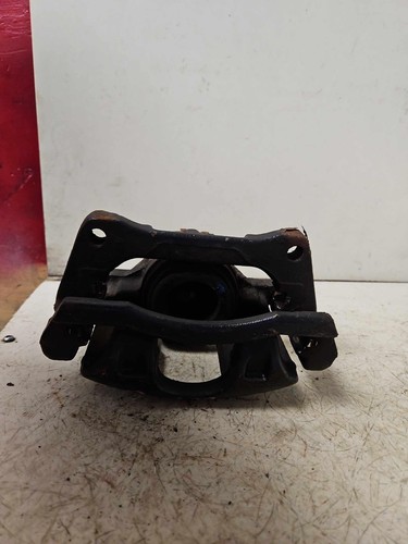 08-12 JEEP LIBERTY Pinza delantera derecha y soporte lado pasajero Rh OEM - Imagen 1 de 7