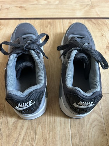 Boys Nike Air Max 90 Black & Dark Grey Trainers Size 5 EUR 38 VGC - Picture 4 of 5
