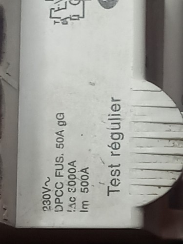 SCHNEIDER INTERRUTTORE DIFFERENZIALE ID'CLIC 30 mA 40A MERLIN GERIN 23160 - Foto 3 di 3