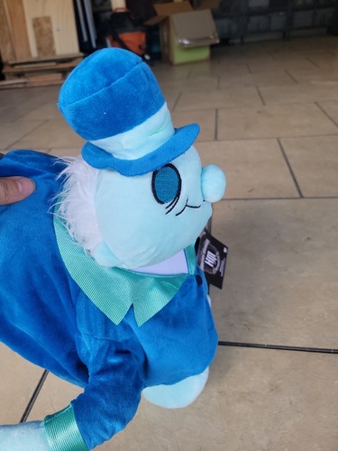 Disney The Haunted Mansion Plush Phineas Hitchhiking Ghost Greeter NEW - Picture 6 of 8