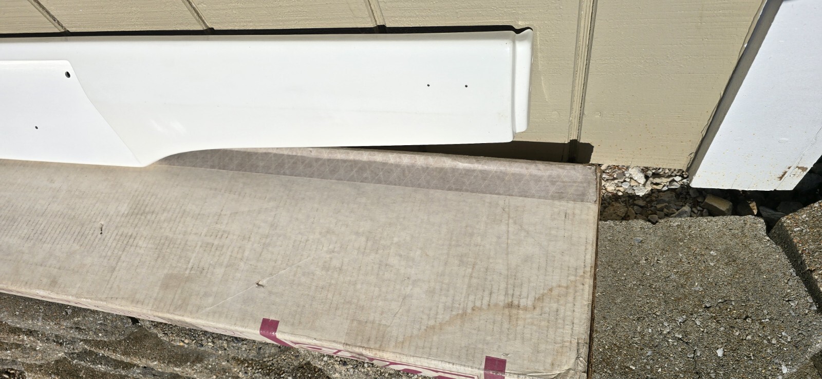 NOS Lund Tailmate Spoiler Bolt In Rear Roll Pan Valance 81-93 Chevy/GMC S10/S15