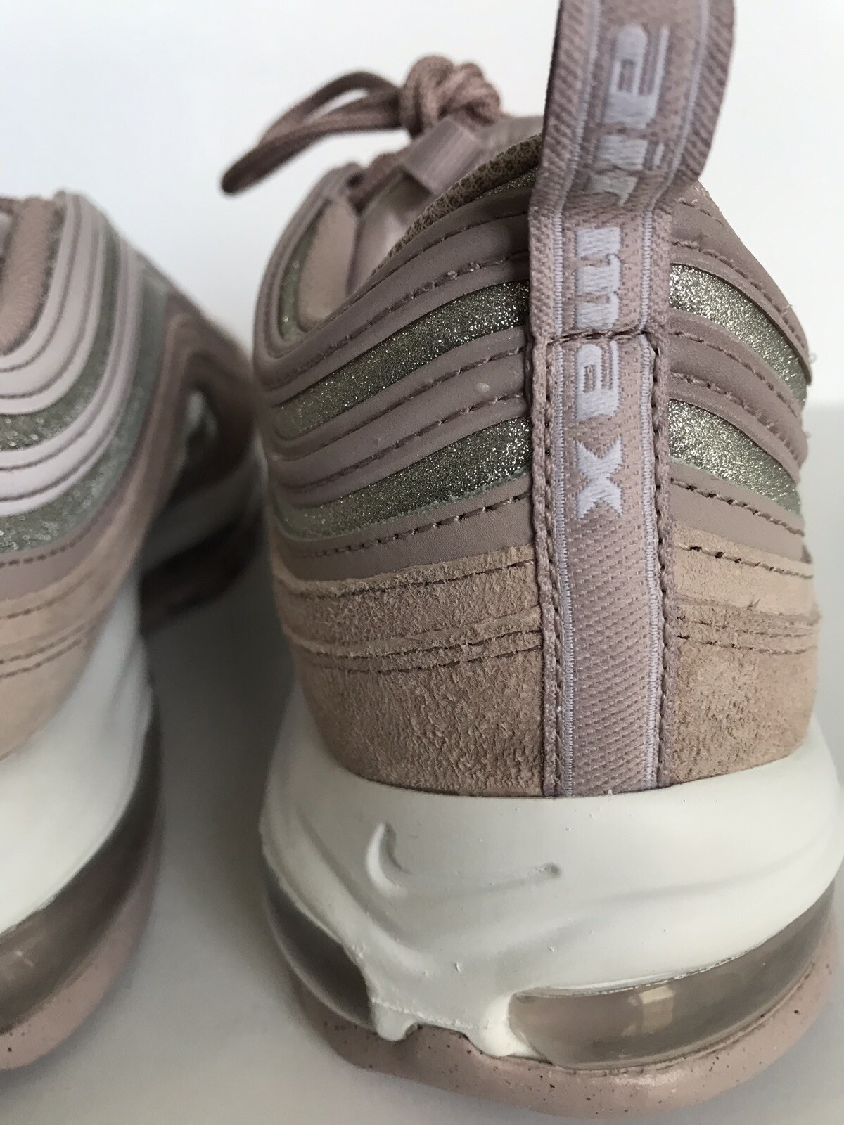 Nike Womens Air Max 97 Glitter Particle Particle Particle pink Pink Sparkle AT0071-600 Size 12 7e738d Nike Womens Air Max 97 Glitter Particle Particle Particle pink Pink Sparkle AT0071-600 Size 12 7e738d