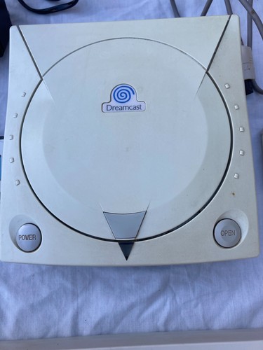 Dreamcast console 2 Controllers 4 x VMU (Memory) Keyboard Mouse Game - See Pics - Picture 5 of 10