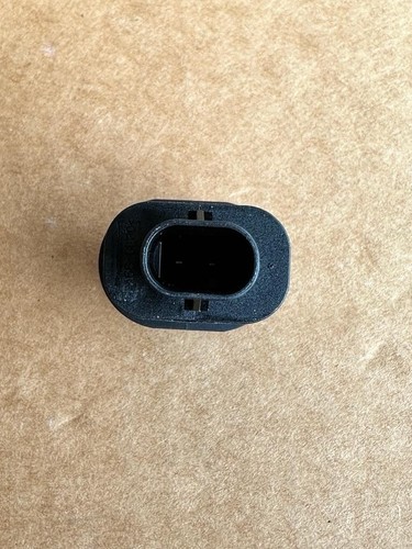 Trunk Lid Release Switch fits 2013-2016 Chevrolet Malibu Malibu Limited GM GENU - Bild 2 von 2