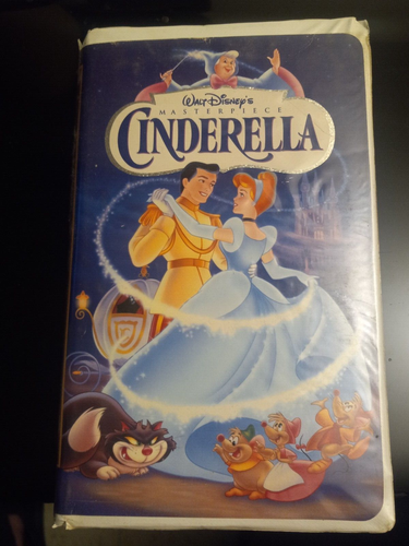 CINDERELLA- VHS- 1950- RATED G - Picture 1 of 3