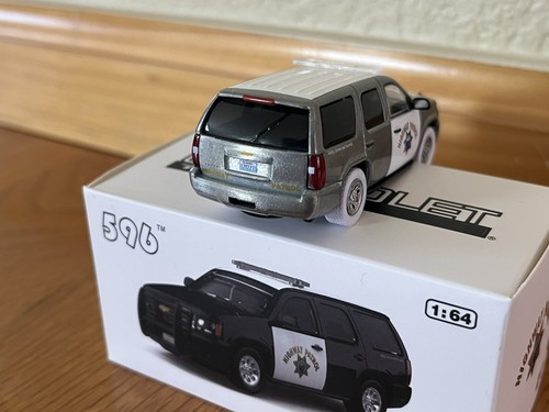 1:64 596 Model Chevrolet Tahoe CHP California Highway Patrol Limited Raw Chase - Picture 10 of 14