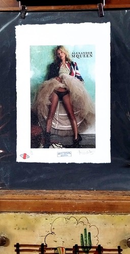 Kate Moss, Alexander McQueen, Ltd. Ed. Print 22'x 15'x Signed Fairchild Par - Picture 14 of 14
