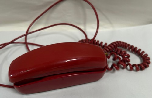 Vtg ITT Western Electric Trendline Trimline Rotary Dial Phone Telephone (A8)