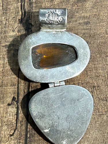 CITLAL CASTILLO STATEMENT ESTATE STERLING 925 AMBER & CATS EYE STATEMENT PENDANT - Picture 5 of 5