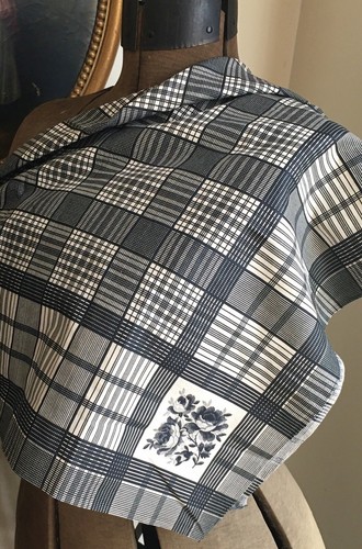 Antique French 19thc Cotton Plaid Fabric Fichu Neckerchief Scarf ~ Black White - 第 2/12 張圖片