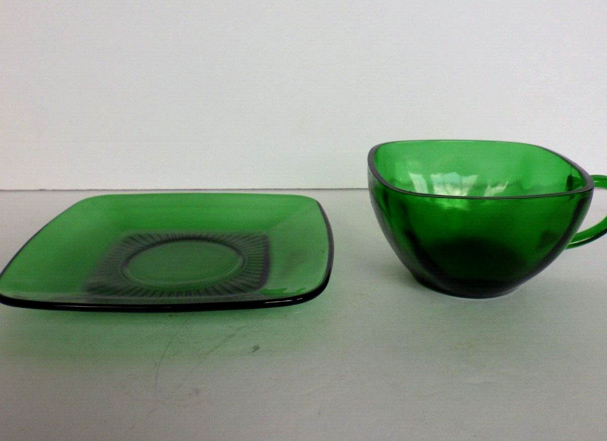 Picture 4 of 12