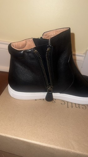 $248 Gentle Souls The Perfect Boot Sneaker Carter High Top sz 9 Black Leather - Picture 7 of 10