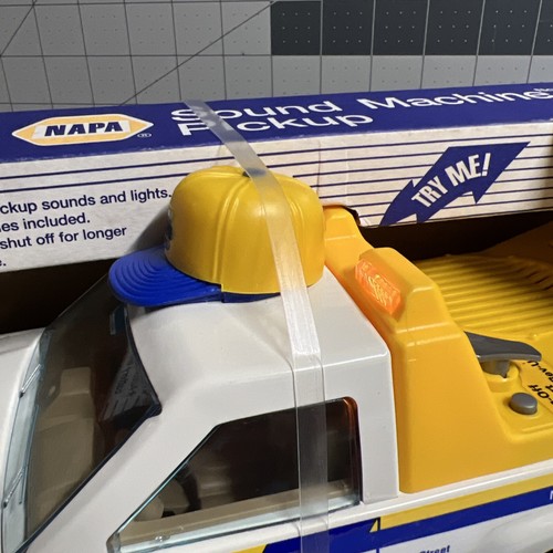 NAPA Auto Parts Truck Nylint Toys Napa Sound Machine Pickup, 1993 Working - Picture 8 of 11
