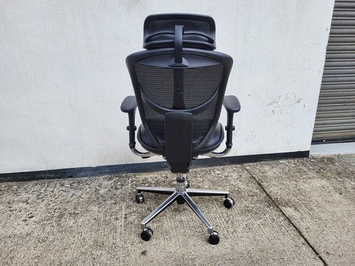 High Back Mesh Office Chair with Headrest. Over 100 in Stock. SEE VIDEO - Picture 18 of 24