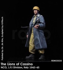 RADO MINIATURES RDM35026 WORLD WAR II THE LIONS OF CASSINO NCO, 1.FJ DIVISION