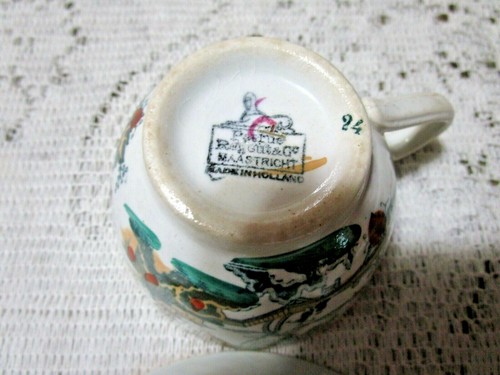 Antique Maastricht's PEKIN Cup 3" x 2" & Saucer 4-1/2"- Made Holland - Picture 6 of 9